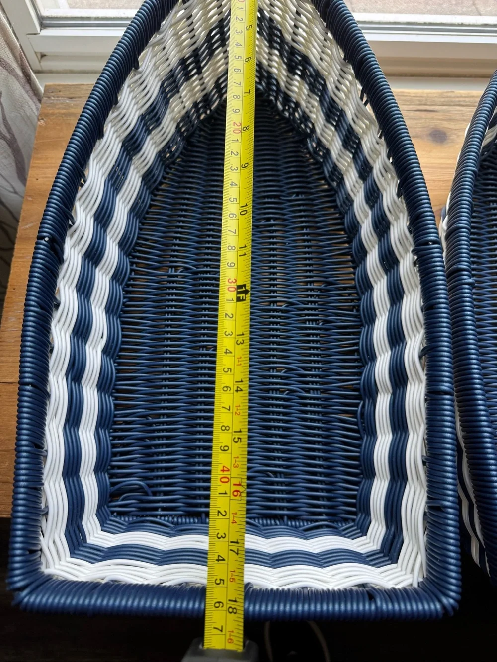 2 pc Set Ciroa Canoe Shaped Resin Nesting Baskets